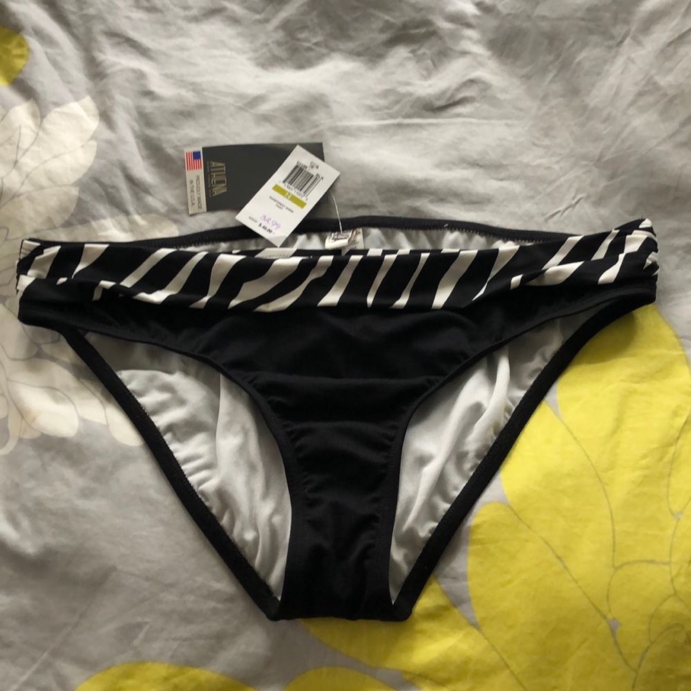 Black and zebra print bikini bottom